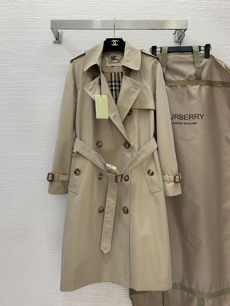 Burberry Outwear